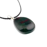 Bloodstone pendant – Pebble