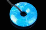 Dyed Howlite pendant – Donut 30mm - Image 2