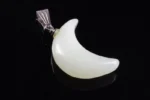 Jade pendant – Moon