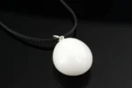 Snow quartz pendant – Pebble
